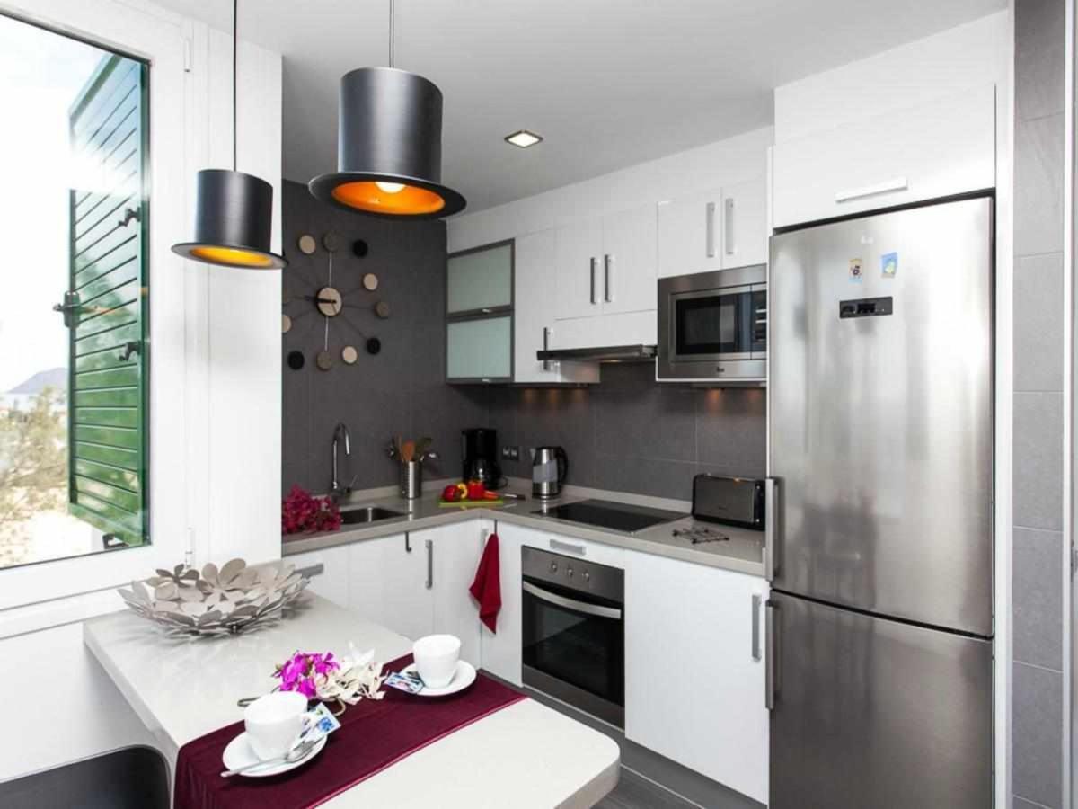 Apartamento Coral Bay By Vacanzy Collection คอร์ราเลโฮ ภายนอก รูปภาพ