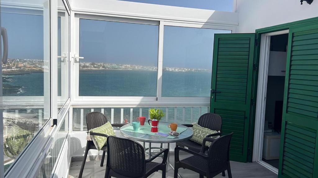 Apartamento Coral Bay By Vacanzy Collection คอร์ราเลโฮ ภายนอก รูปภาพ